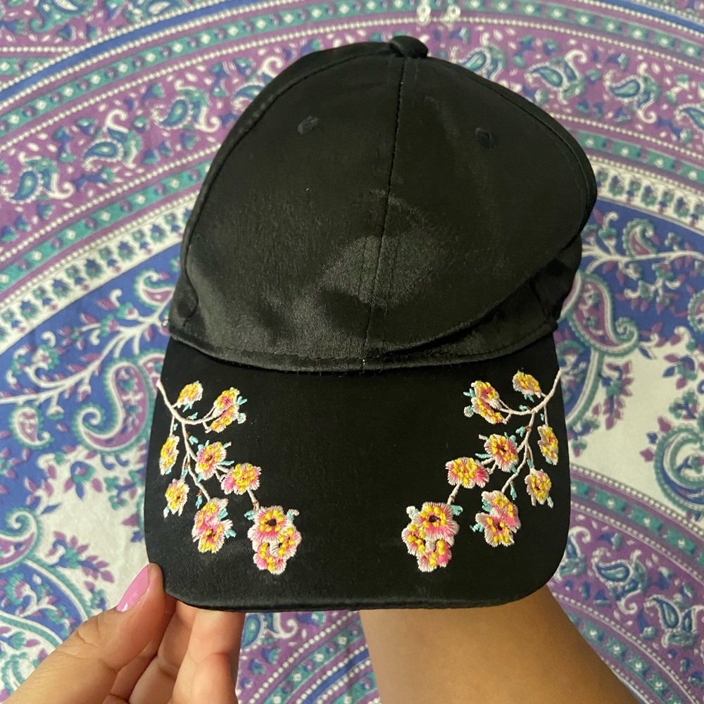 Floral cap